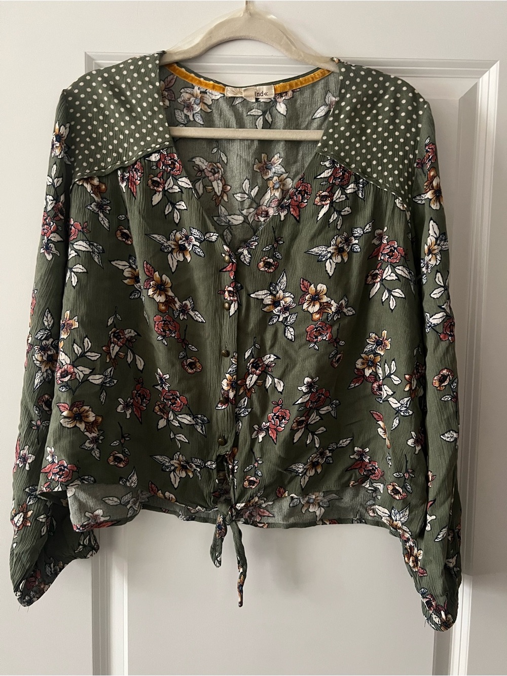 Rewind Olive Green Floral Button-Front Tie Hem Blouse
